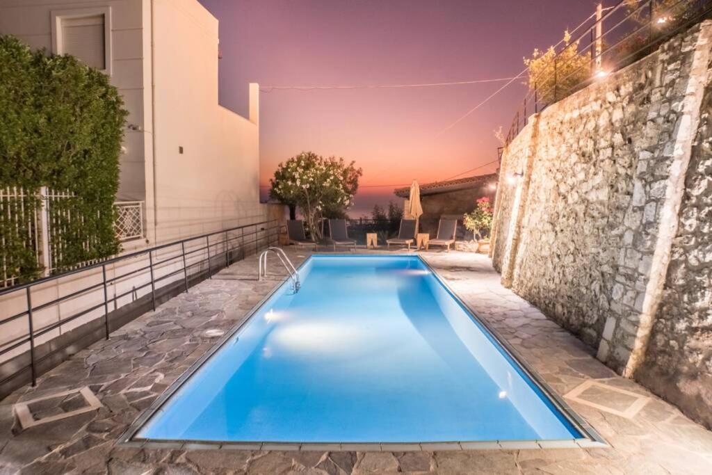 Villa Ventus, 40Sqm Private Pool & Hot Tub! Roussospítion Exterior foto